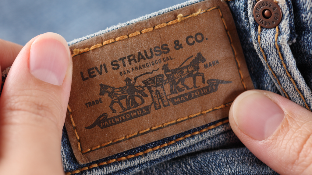 Wrangler vs. Levi’s Which One is Better? Jessica Anders Dotter